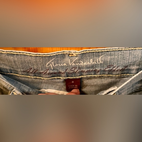 Gloria Vanderbilt Amanda All Around Slimming Effect Size 8 Women's Denim Shorts - Picture 6 of 13